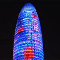 O brilhante e atraente Torre Agbar - Um marco arquitectónico em Barcelona
